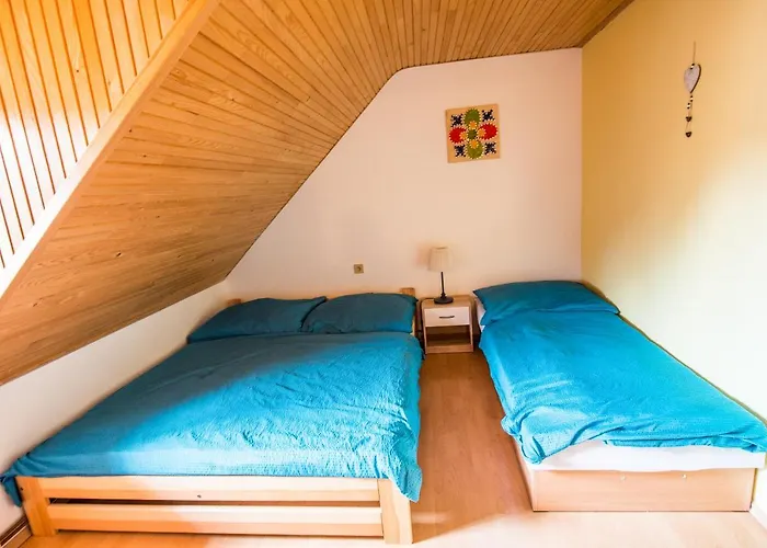 Malovany Dvur بيت للعطل Dolní Dunajovice